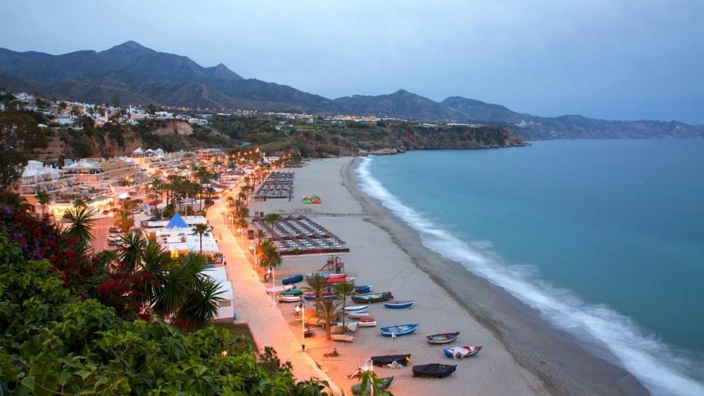 Apartamento La Casa del Abuelo Nerja Esterno foto
